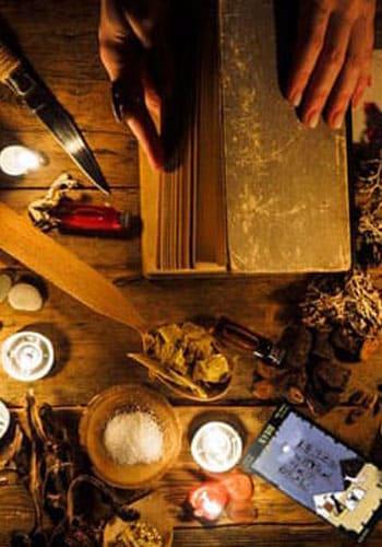 Чтение древних книг